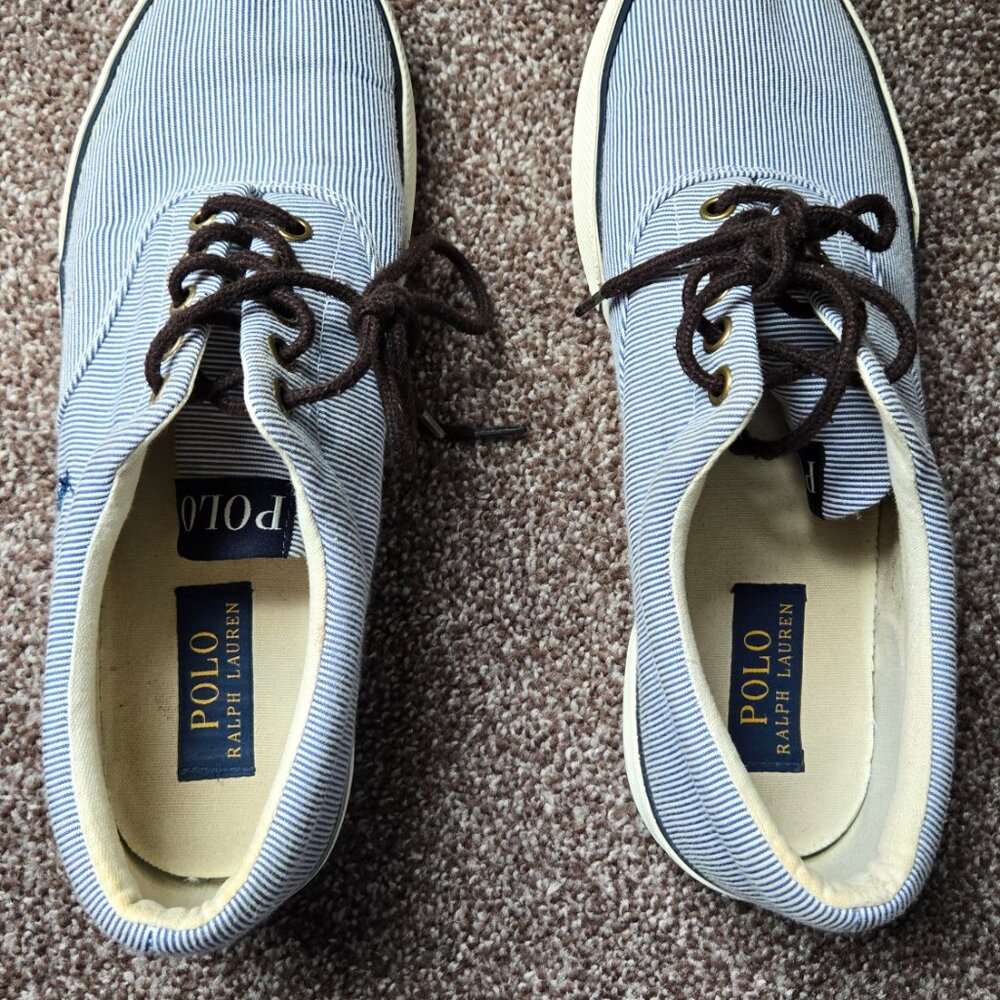 Shoes - Picture 7 of 9